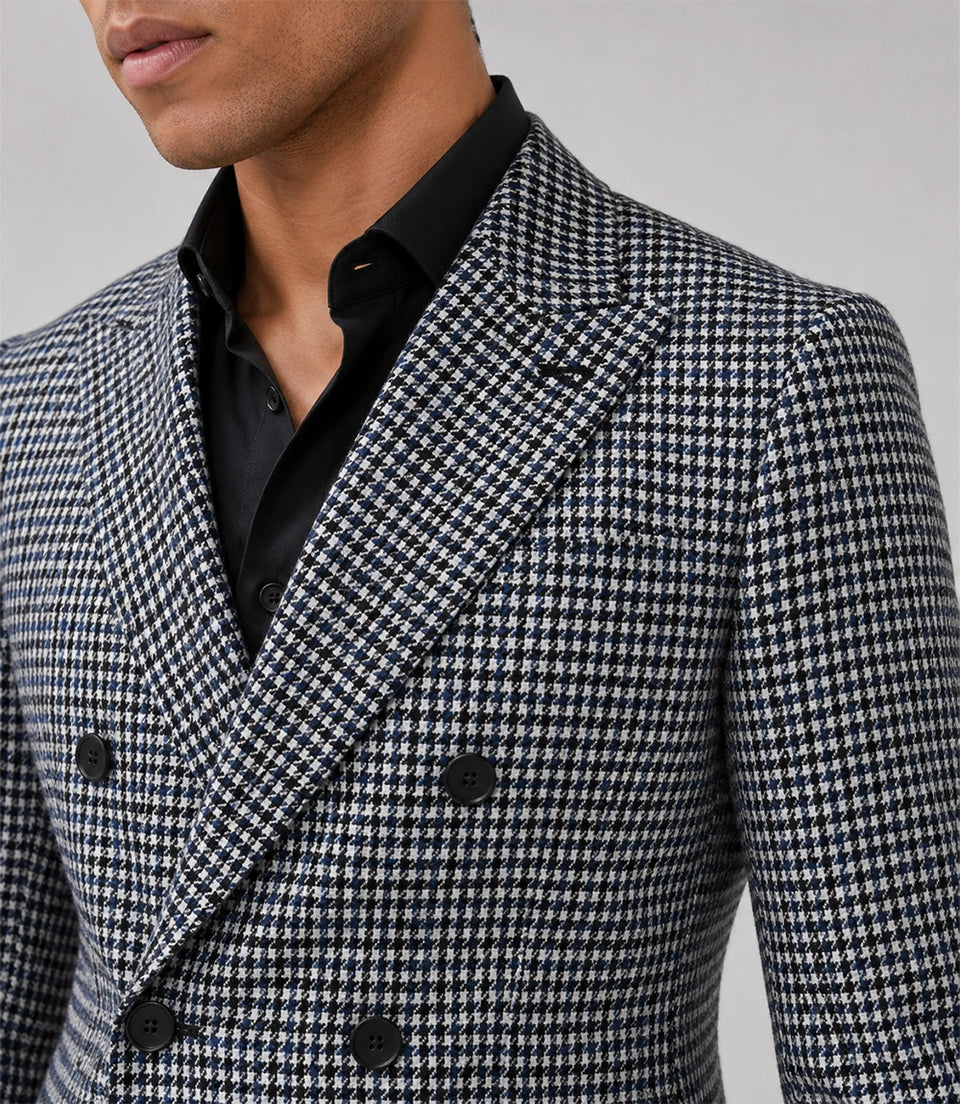 Men’s Navy & White Houndstooth Double Breasted Suit Closeup - Suit Heritage