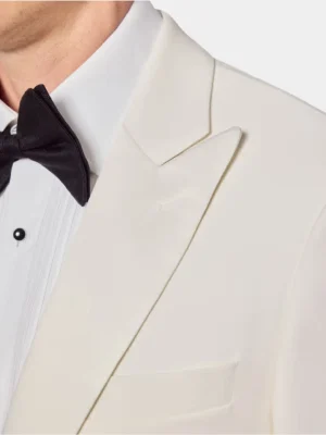 SuitsHeritage Men’s White Solid Regular Fit 2 Piece Tuxedo Closeup
