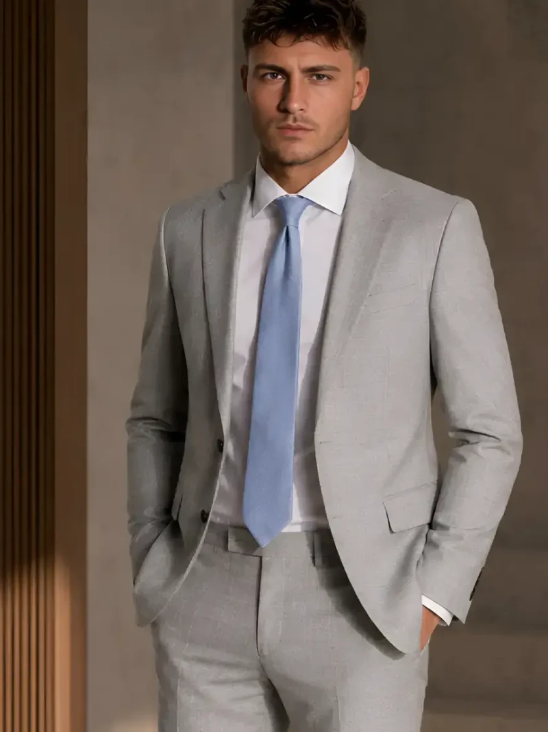 Ashford Cotton Plaid Light Grey Suit Model