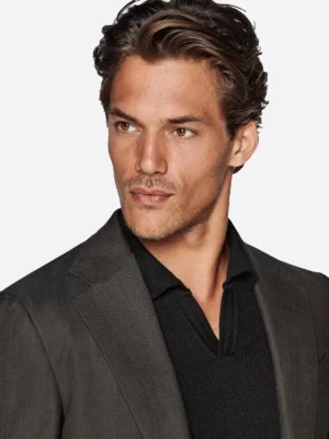 SuitsHeritage Men's Solid Charcoal Tailored Fit Blazer Close