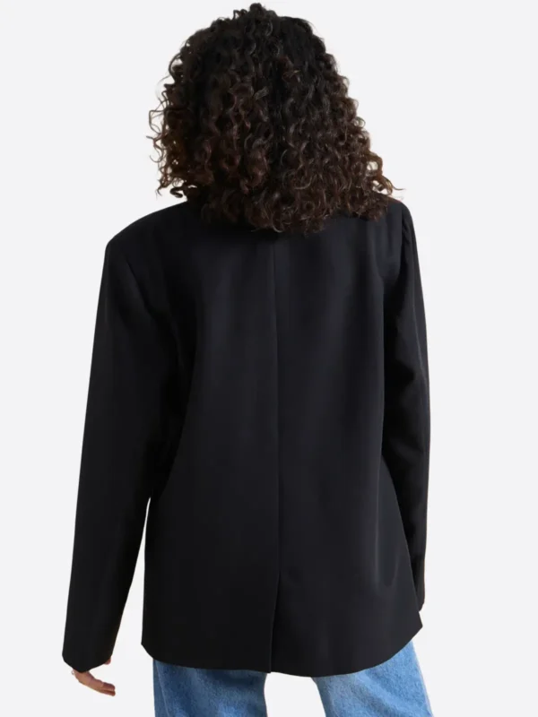 Shop The SuitsHeritage Women's Solid Black Oversized Blazer