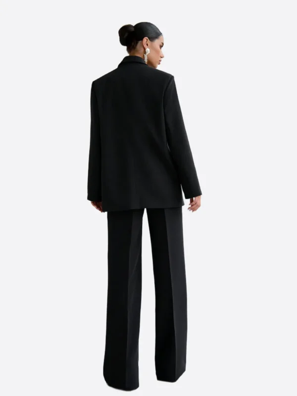 Shop The SuitsHeritage Women’s Solid Black Double Breasted Oversized 3 Piece Suit
