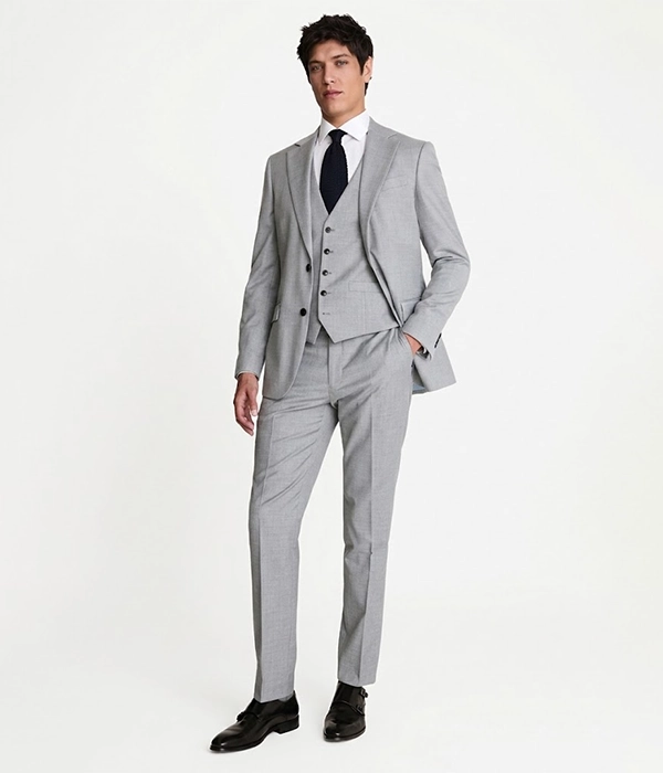 Suit Heritage Men's Grey Solid Regular Fit 3 Piece Suit Front