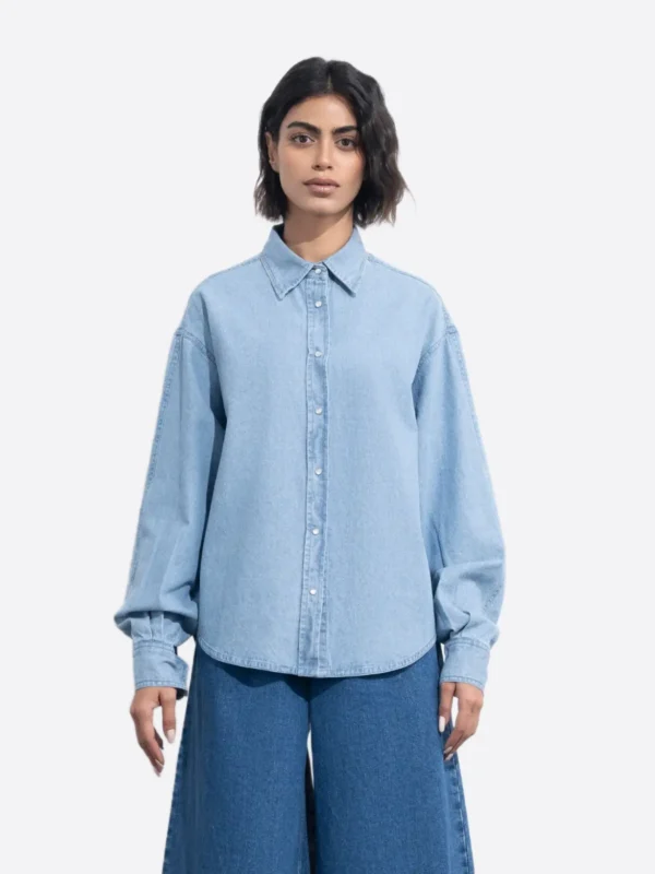 SuitsHeritage Women's Blue Oversized Denim Shirt