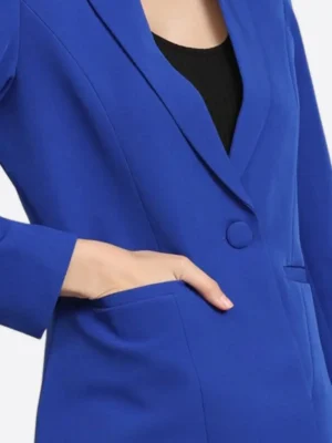 SuitsHeritage Women's Solid Blue Tailored Fit Blazer Close