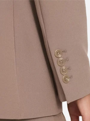 SuitsHeritage Women's Brown Solid Slim Fit Blazer Close