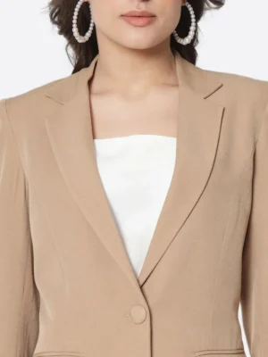 SuitsHeritage Women's Solid Camel Tailored Fit Blazer Collar