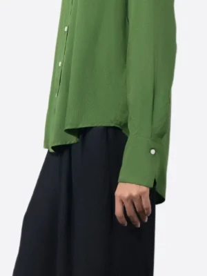 SuitsHeritage Women's Solid Green Relaxed Fit Shirt Sleeves