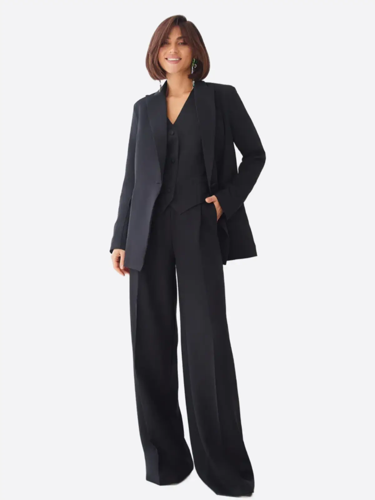 SuitsHeritage Women’s Black Solid Oversized 3 Piece Suit