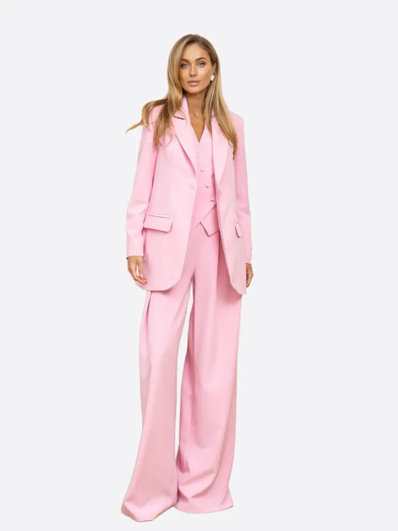 SuitsHeritage Women’s Pink Solid Oversized 3 Piece Suit