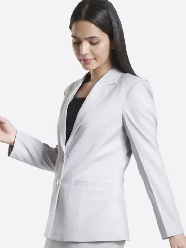 SuitsHeritage Women's Solid Grey Tailored Fit Blazer