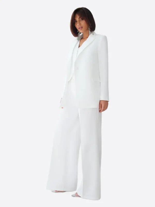 SuitsHeritage Women’s White Solid Oversized 3 Piece Suit