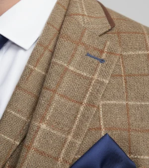 Bellington Tweed Herringbone Camel Suit Collar