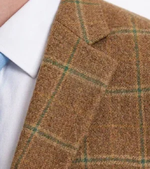 Bellington Tweed Pinstripe Brown Suit Collar