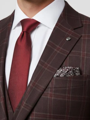 SuitsHeritage Men’s Check Maroon Relaxed Fit 3 Piece Suit Main Chest Pocket