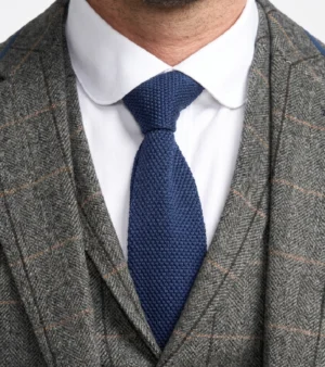 Eastford Polyester Check Charcoal Suit Collar