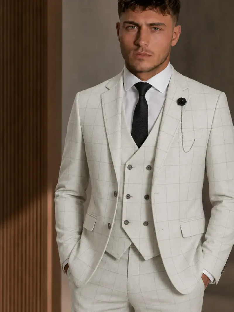 Eastford Polyester Check Off White Suit Model