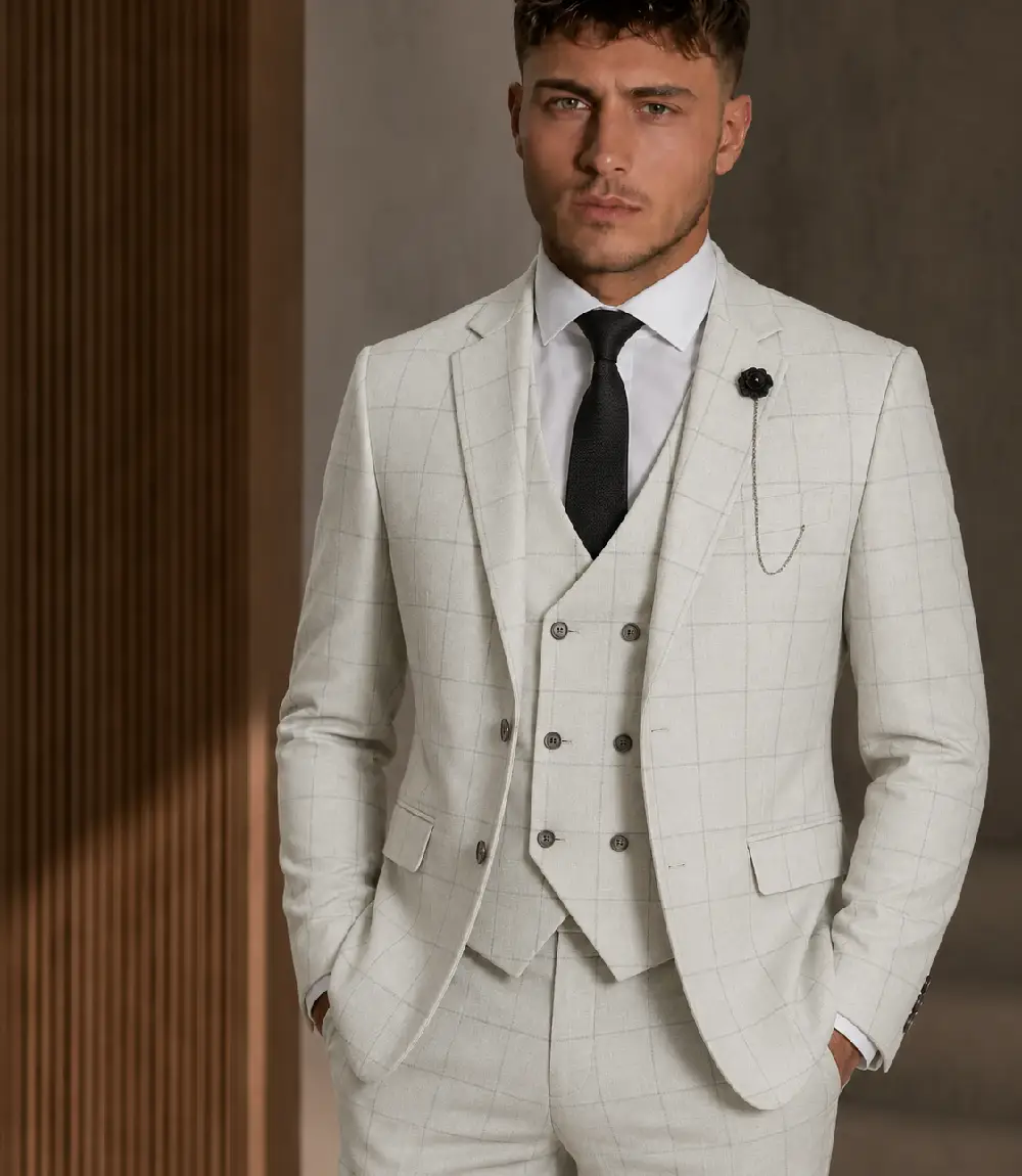 Eastford Polyester Check Off White Suit Model Eastford Polyester Check Off White Suit Model