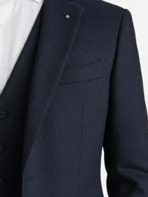 Suit Heritage Men’s Solid Regular Fit 3 Piece Suit - Image 5