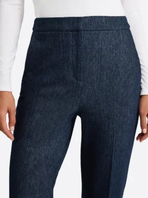 SuitsHeritage Women's Dark Blue Straight Fit Ankle Pant Close