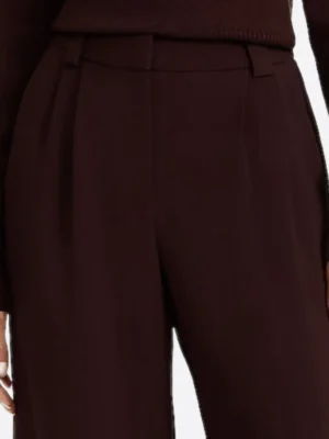 SuitsHeritage Women's Dark Brown Oversized Trouser Pant Close