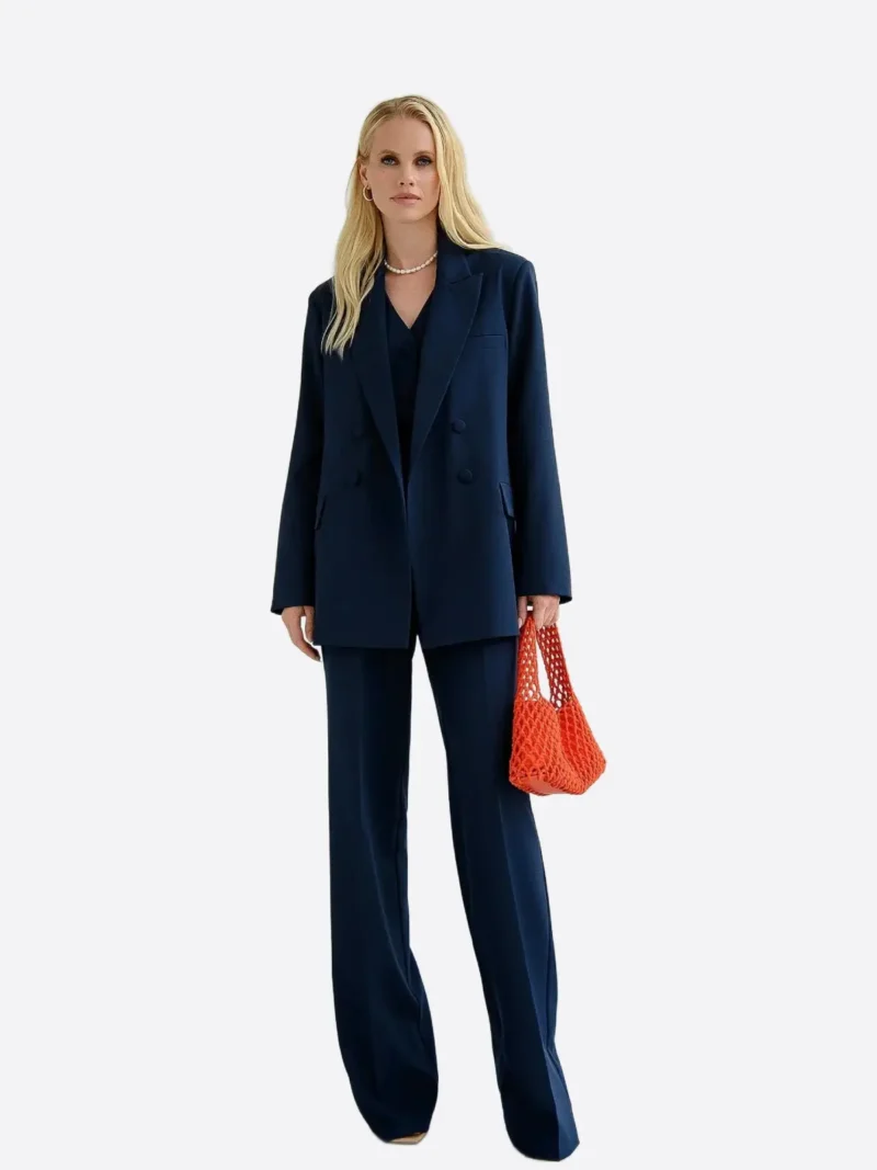 SuitsHeritage Women's Navy Double Breasted Oversized 3 Piece Suit