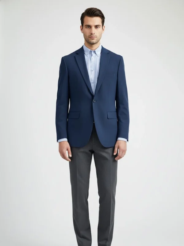 Suitsheritage Men's Solid Navy Blue Relaxed Fit Blazer Front